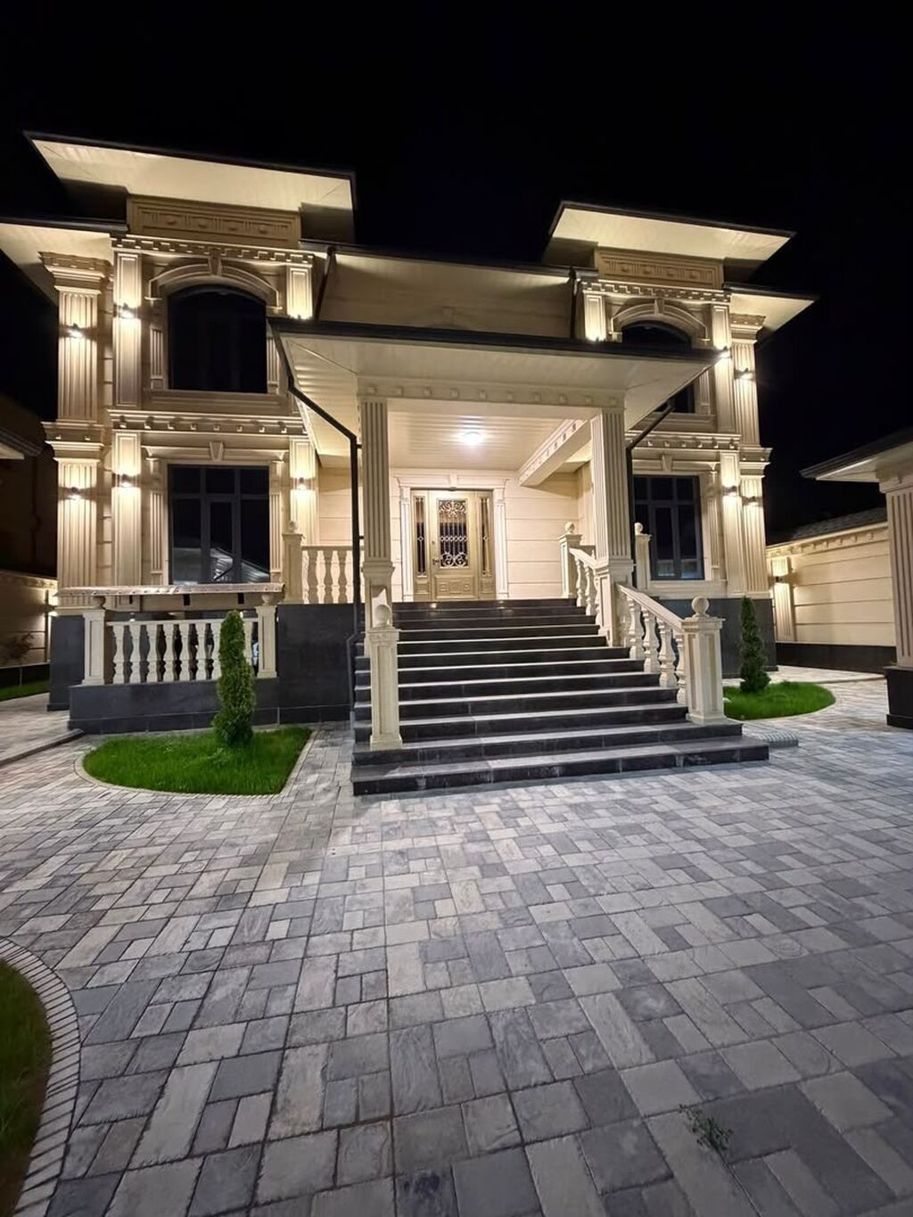 5 комнат, 584 м², Бишкек, Ынтымак ж/м: фото 2