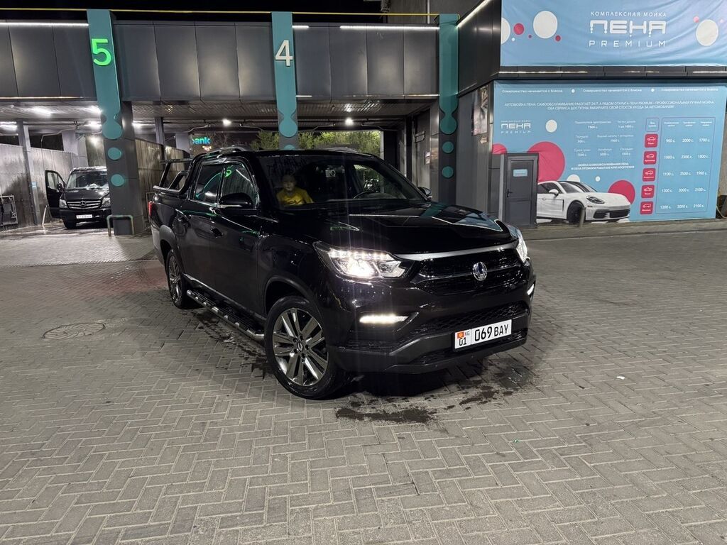 Ssangyong Rexton: 2020 г., 2.2 л, Автомат, Дизель, Пикап: фото 1