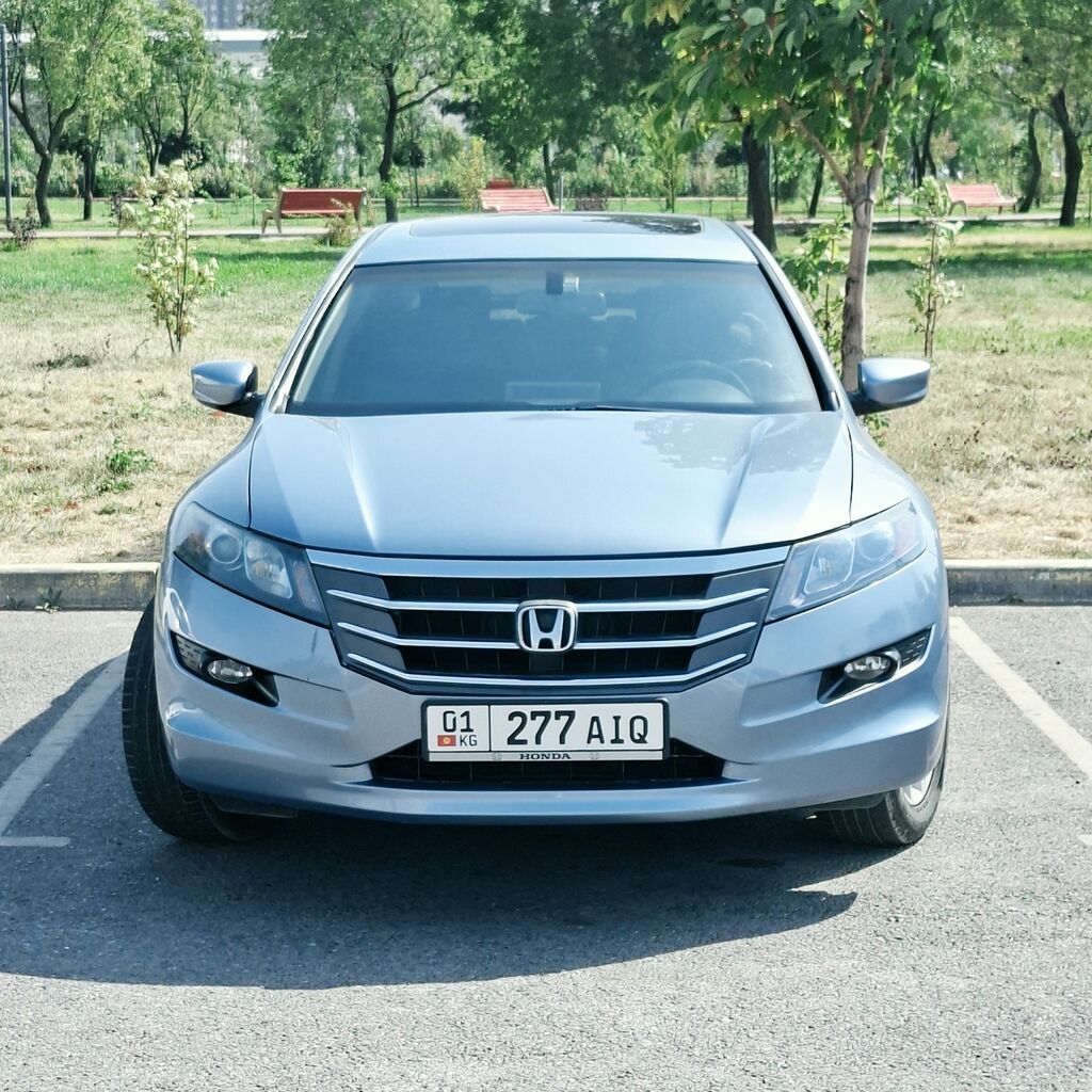 Honda Crosstour: 2010 г., 3.5 л, Автомат, Газ, Кроссовер: фото 6