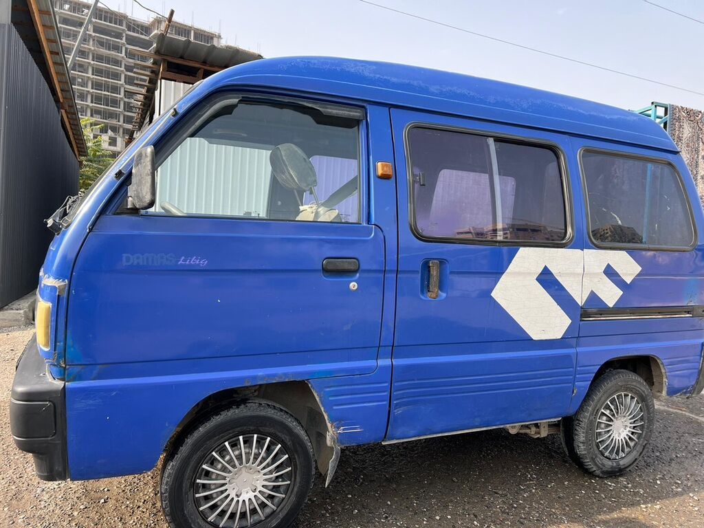 Daewoo Damas: 2001 г., 0.8 л, Механика, Газ, Фургон: фото 3
