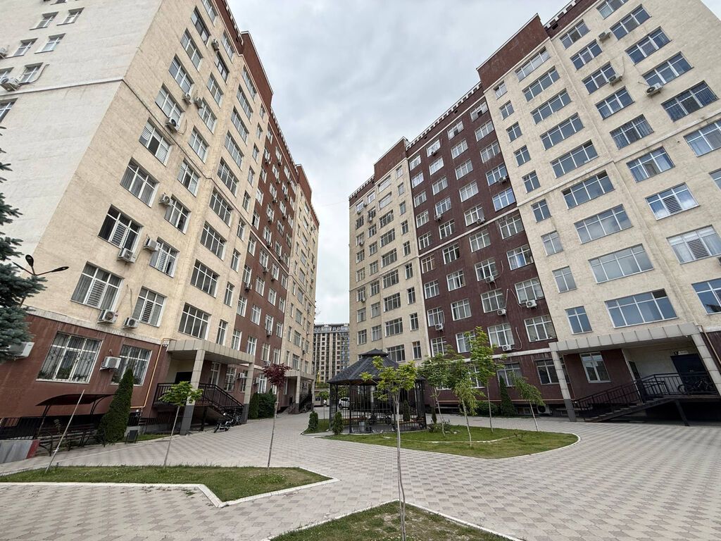 3 комнаты, 106 м², Асанбай мкр Элитка, 10 этаж, Евроремонт: фото 1