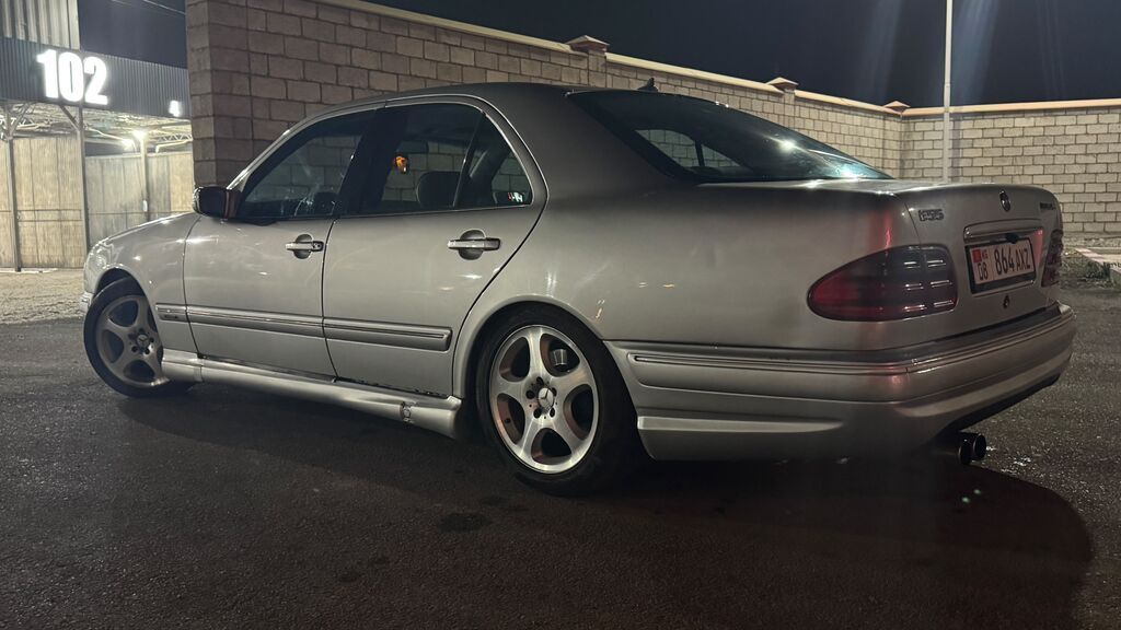 Mercedes-Benz E-Class: 2000 г., 4.3 л, Автомат, Бензин, Седан: фото 4