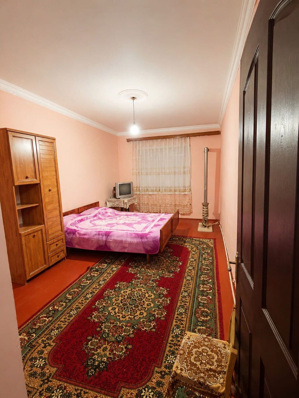 2 otaqlı, 80 kv. m, Orta təmir