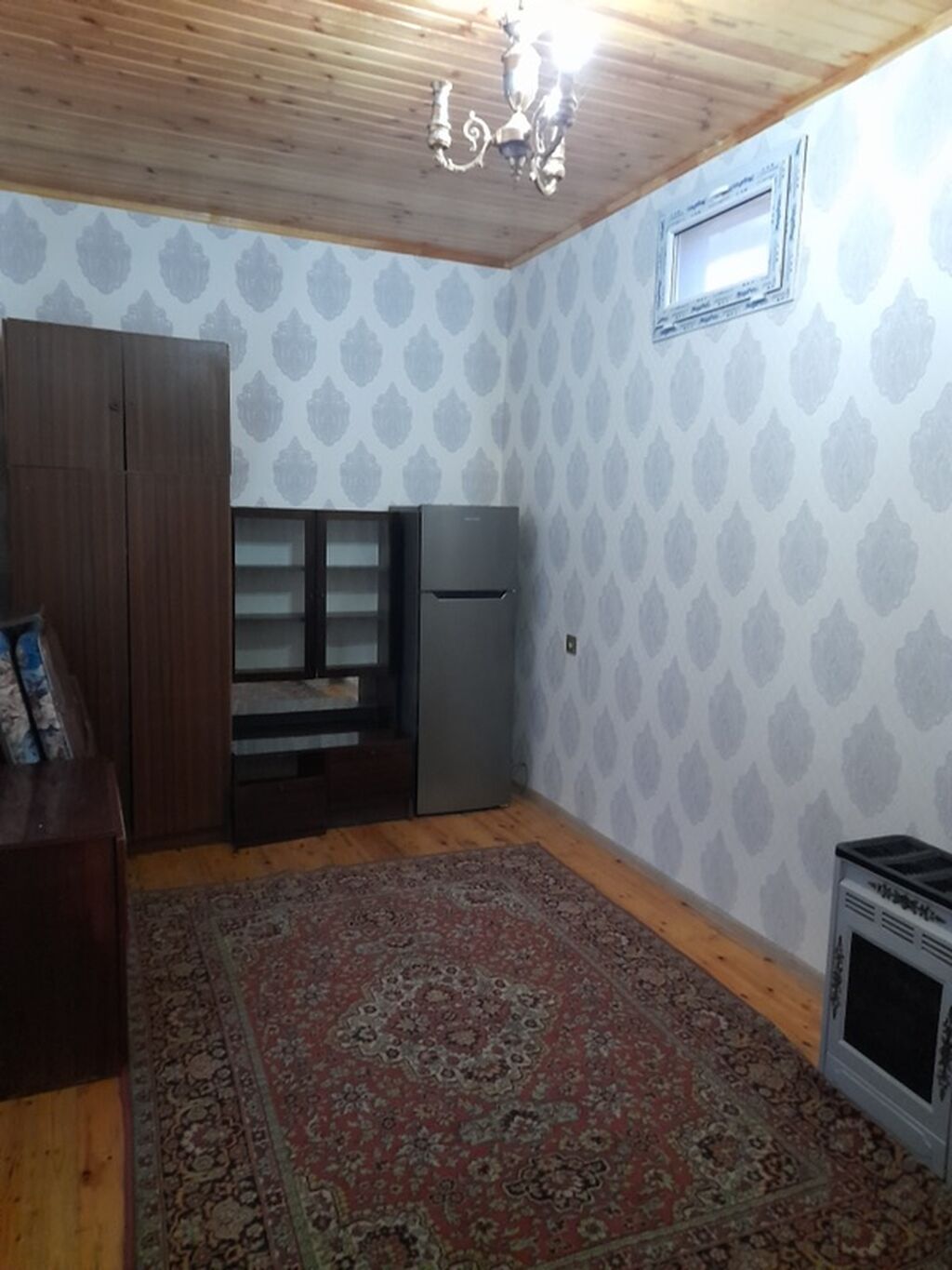 Kirayə mənzil – 1 otaqlı, mətbəx və sanitar qovşağı ilə - Yüksək