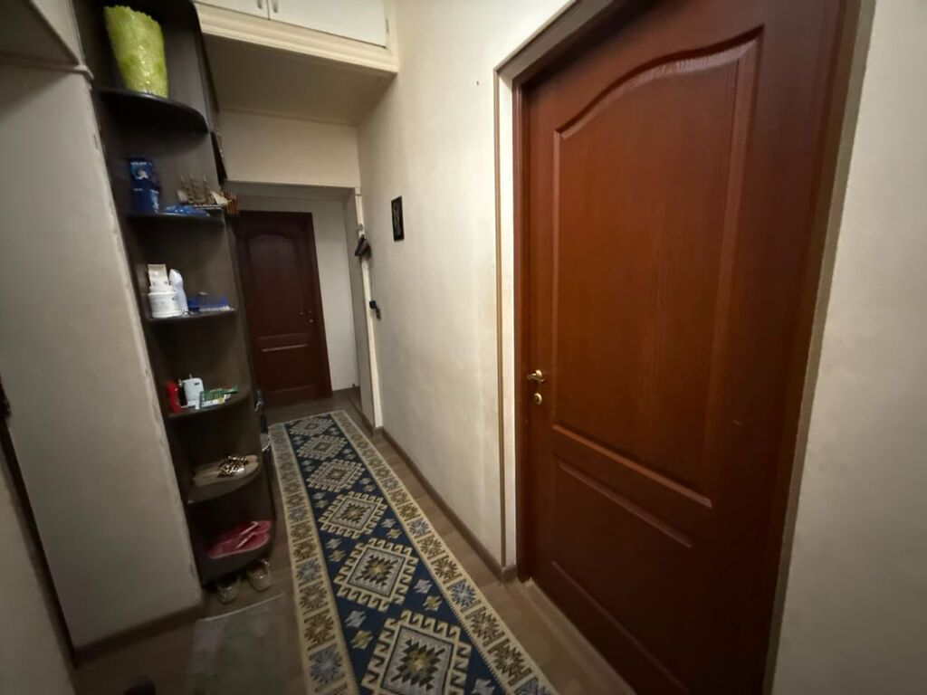 2 комнаты, 55 м², Сталинка, 2 этаж, Старый ремонт: фото 5