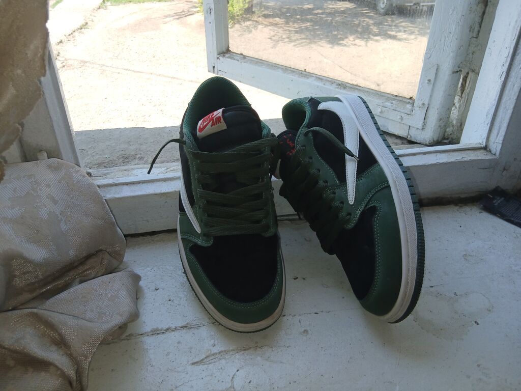 Мужские кроссовки, 41, Nike, Б/у, цвет - Зеленый, Платная доставка — фото 2