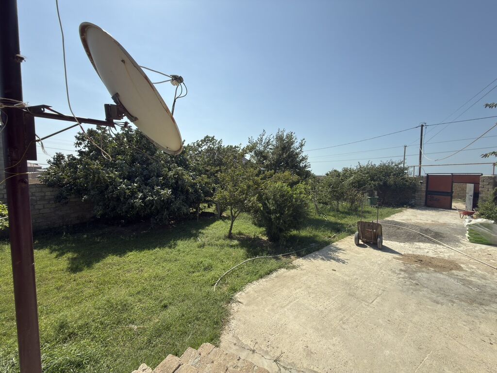 Bakı, Türkan qəs., 110 kv. m, 3 otaqlı, Hovuzsuz, Qaz, Kombi, Artezian quyusu