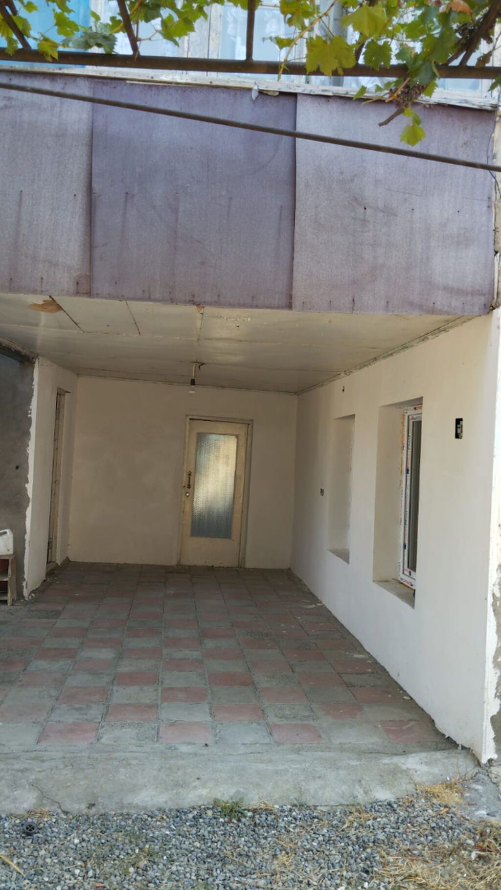 7 otaqlı, 150 kv. m, Orta təmir