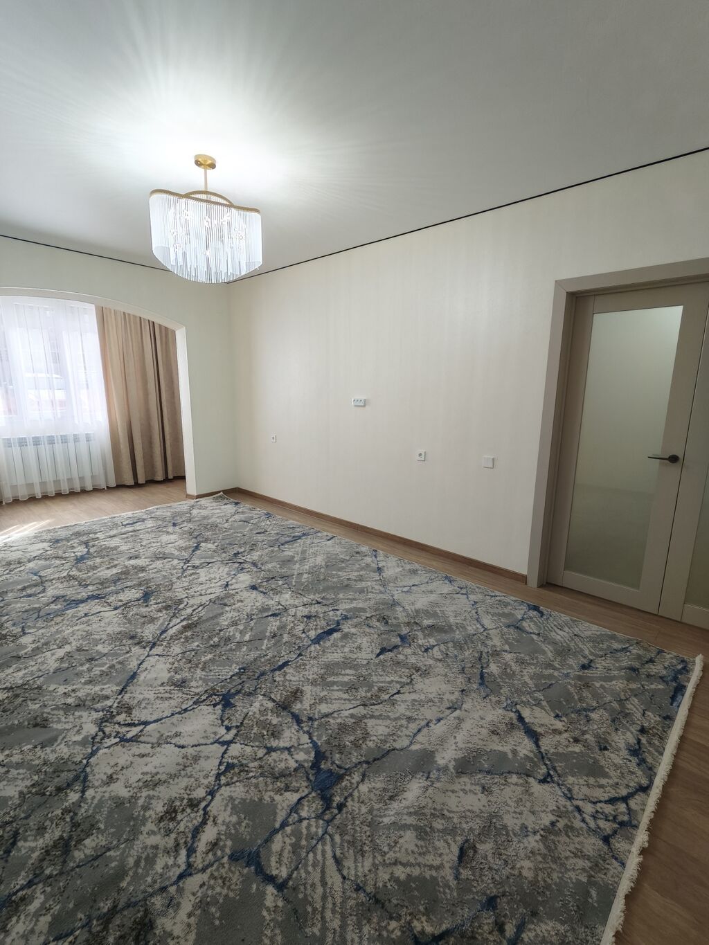 1 комната, 45 м², Тунгуч мкр 106 серия улучшенная, 1 этаж, Дизайнерский ремонт: фото 1