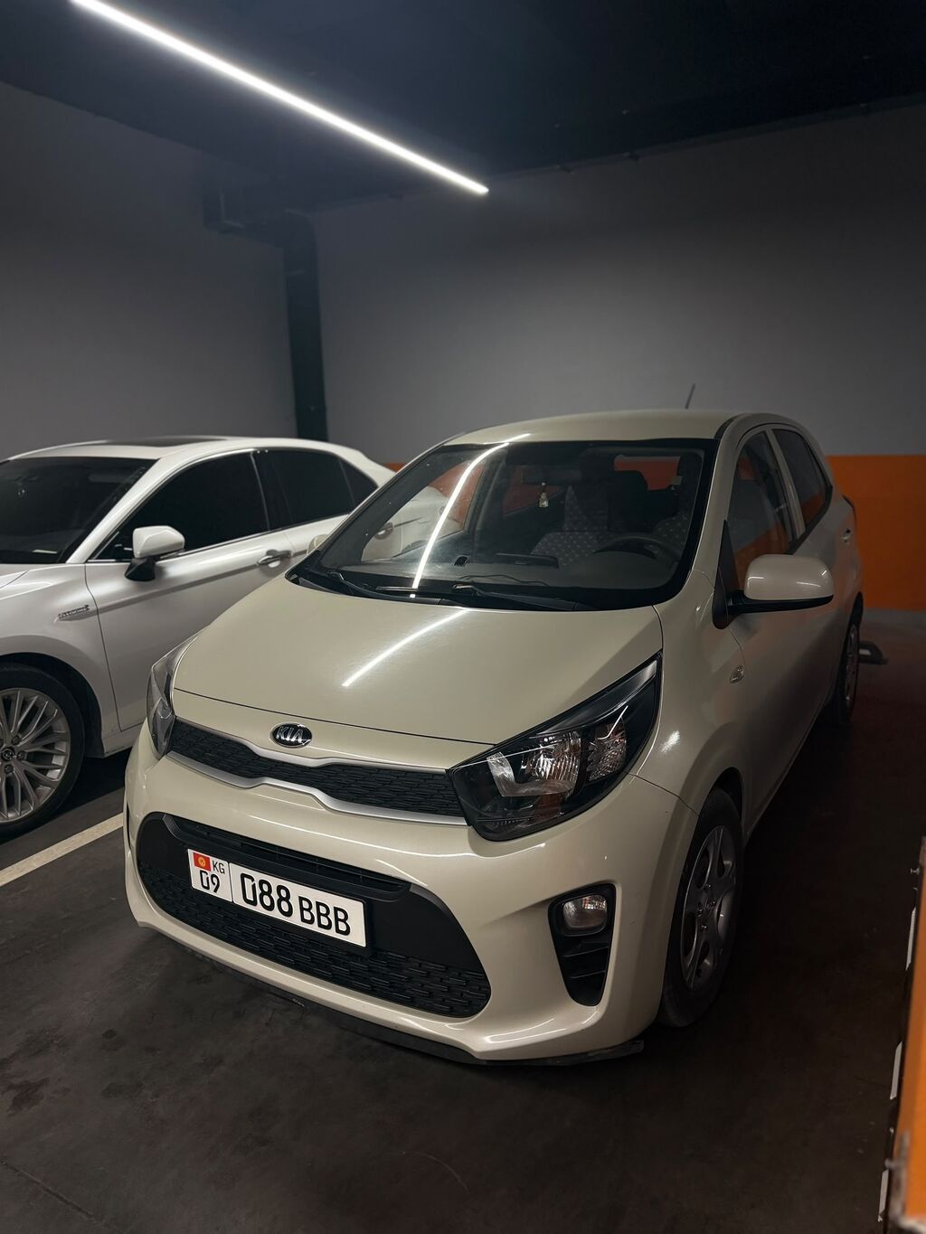 Kia Morning: 2017 г., 1 л, Автомат, Бензин, Хэтчбэк: фото 3