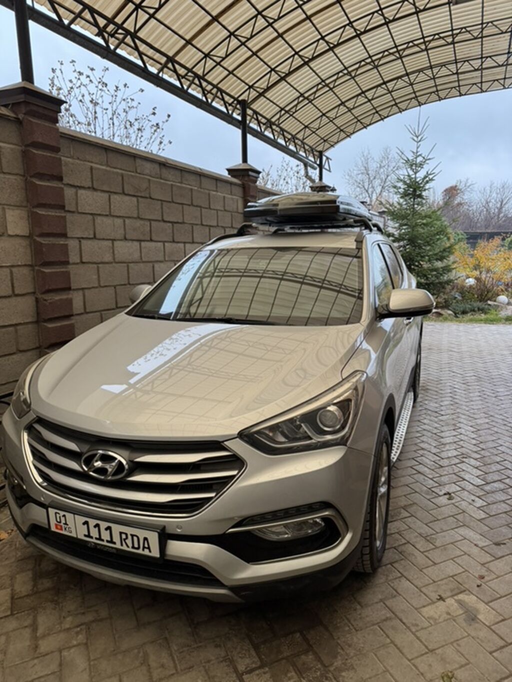 Hyundai Santa Fe: 2017 г., 2 л, Автомат, Дизель, Кроссовер: фото 3