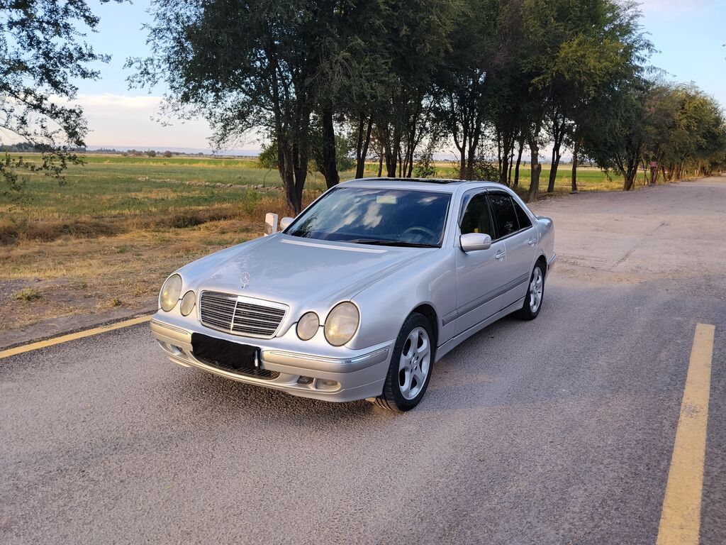 Mercedes-Benz E-Class: 2001 г., 3.2 л, Автомат, Бензин, Седан: фото 7