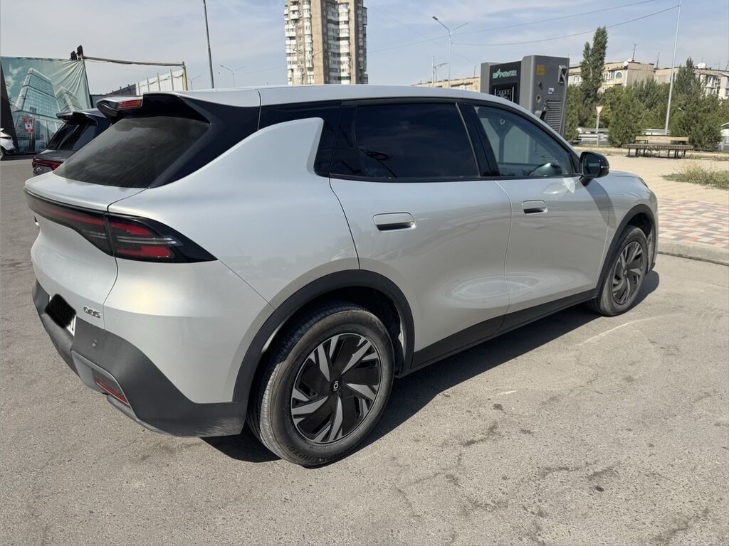 Changan Qiyuan Q05: 2026 г., Электромобиль: фото 3