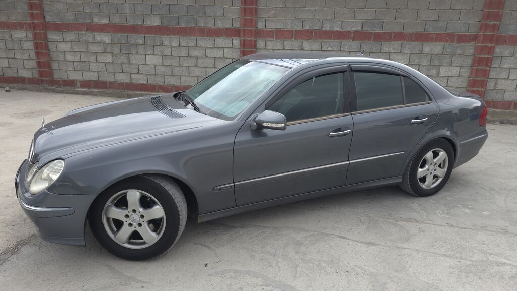 Mercedes-Benz E-Class: 2007 г., 3.5 л, Автомат, Бензин, Седан: фото 4