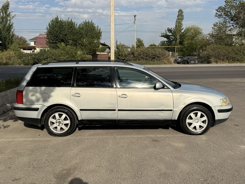 Volkswagen Passat: 2000 г., 1.6 л, Механика, Бензин, Универсал: фото 5