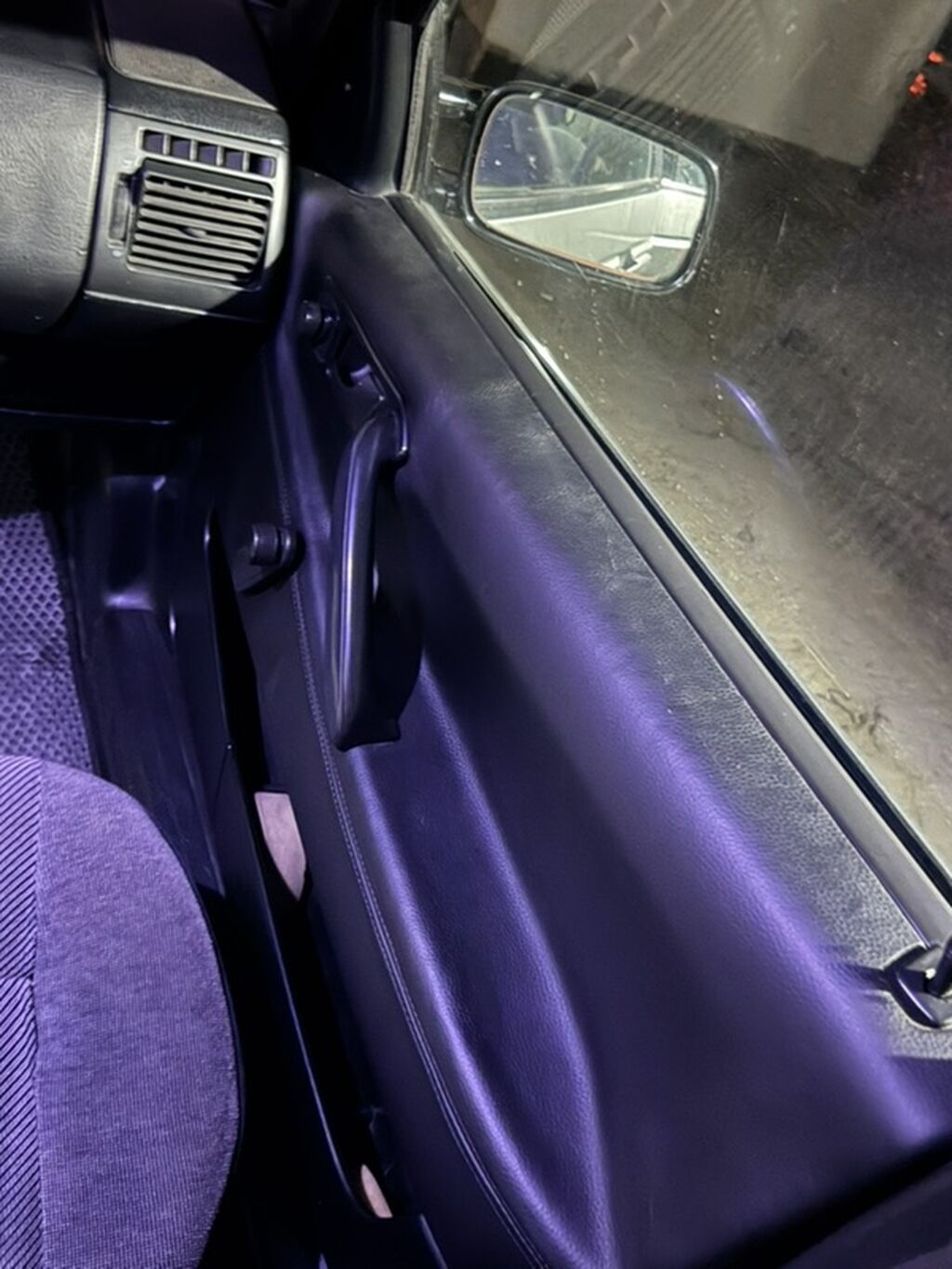 Volkswagen Passat: 1993 г., Универсал: фото 7