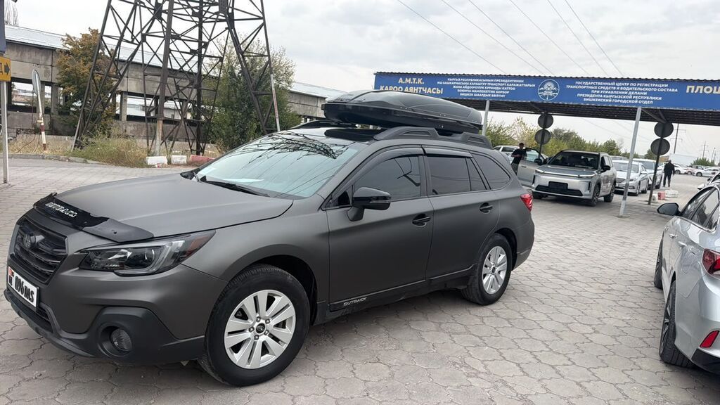 Subaru Outback: 2019 г., 2.5 л, Вариатор, Бензин, Универсал: фото 2