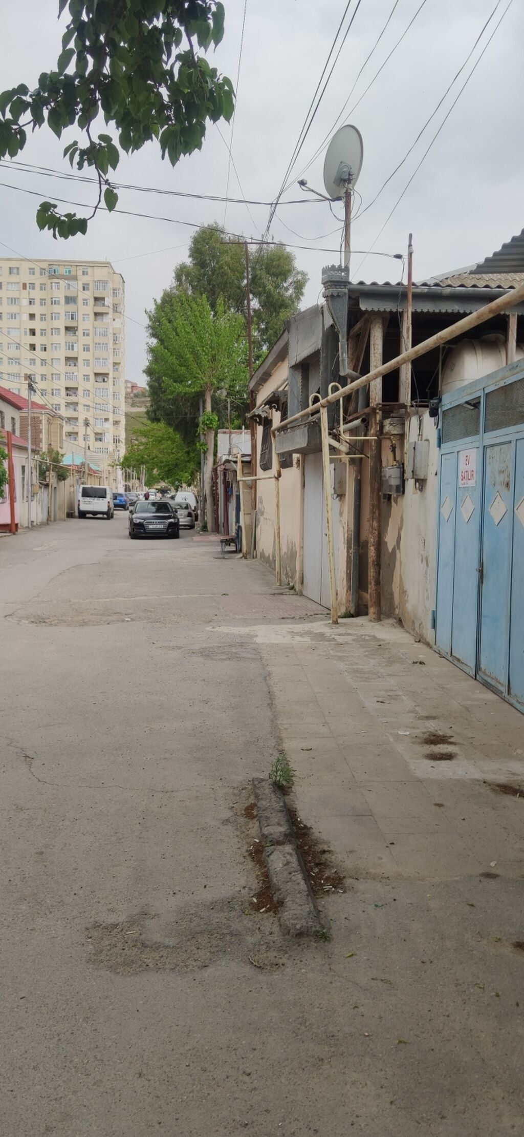 Bakıxanov qəs. 9 otaq, 180 kv. m, Kredit var, Orta təmir