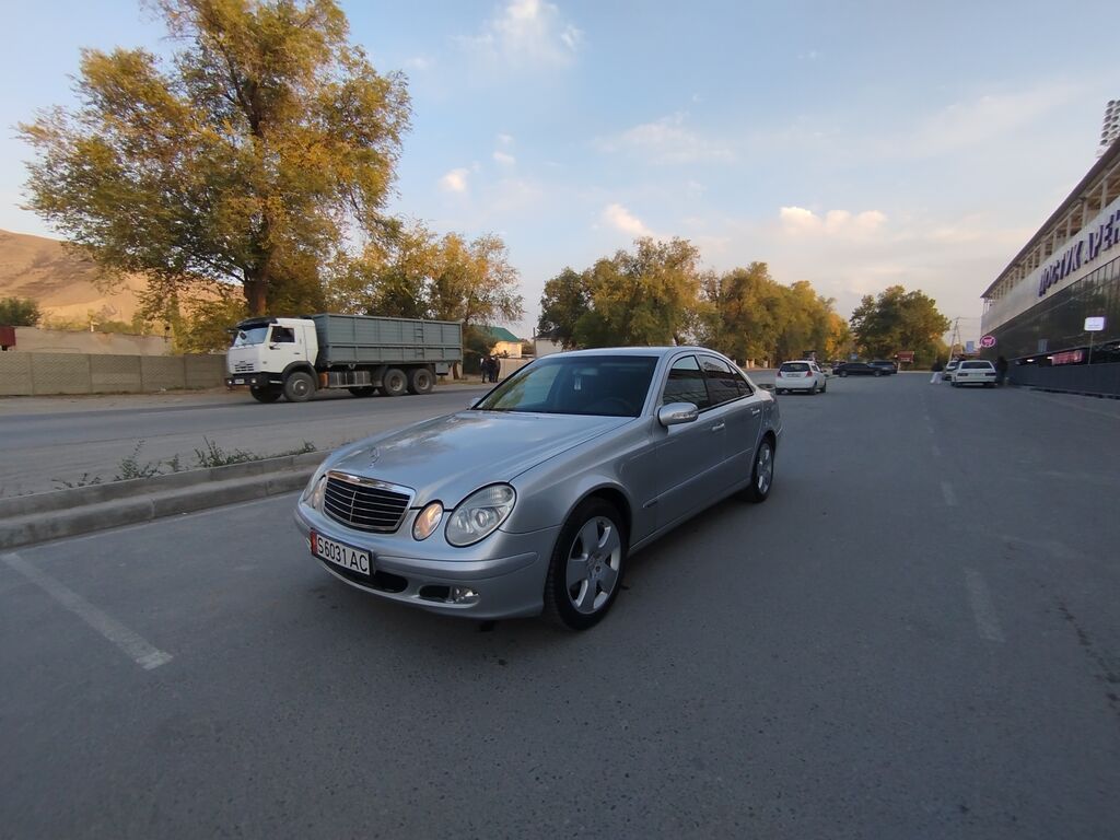 Mercedes-Benz E-Class: 2003 г., 2.6 л, Автомат, Бензин, Седан: фото 2