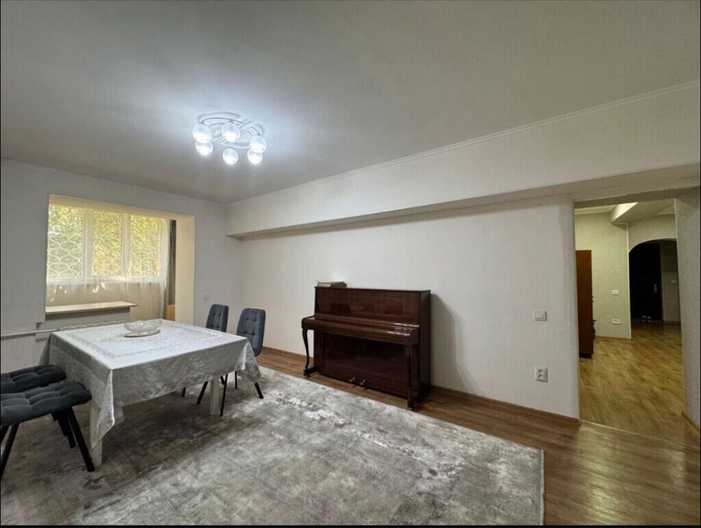 3 комнаты, 67 м², 8 мкр Индивидуалка, 2 этаж, Свежий ремонт: фото 3