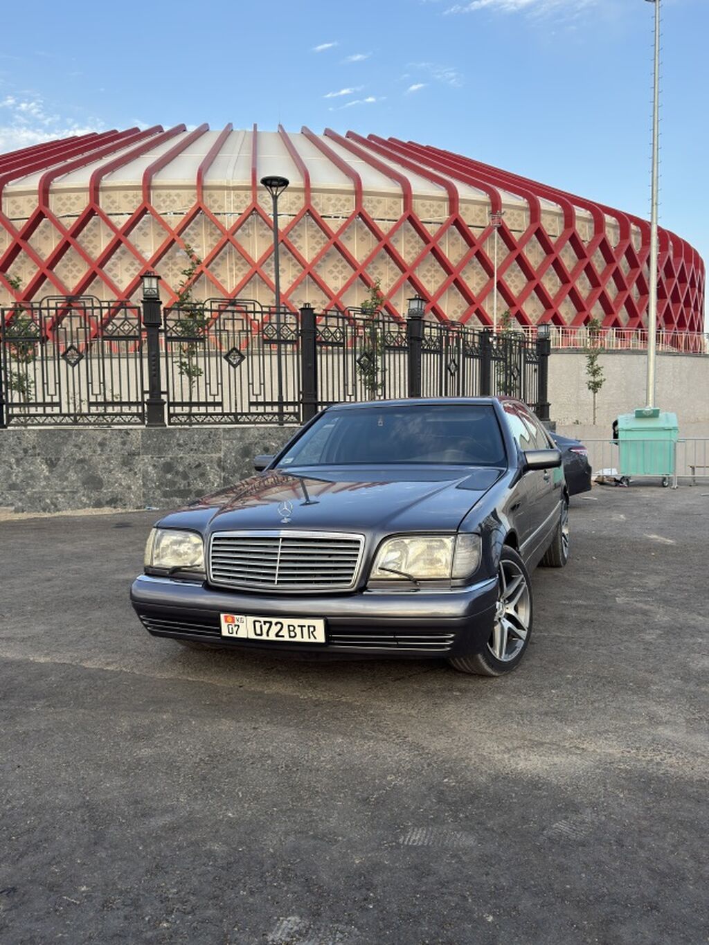 Mercedes-Benz S-Class: 1996 г., 5 л, Автомат, Газ, Седан: фото 2