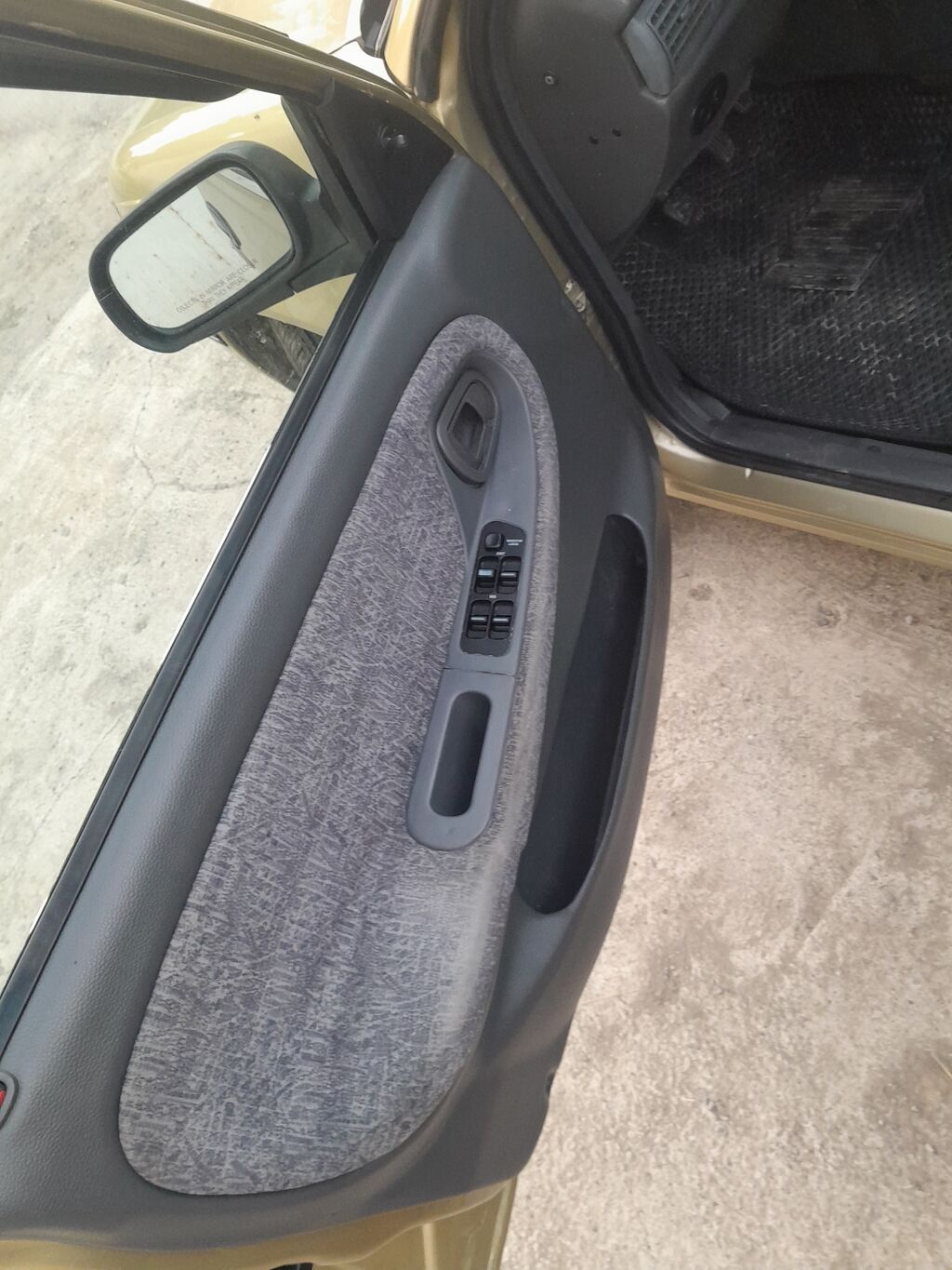 Daewoo Nexia: 2007 г., Седан: фото 6
