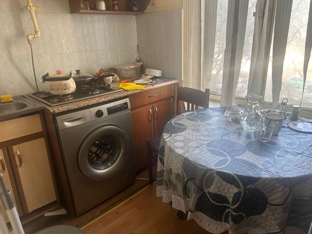Maklerlər heç bir halda narahat etməsinlər. Mənzil İnşaatçılar