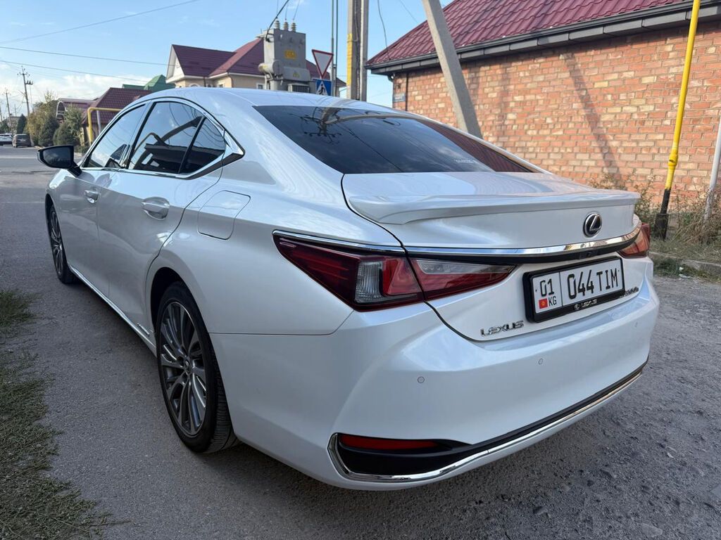 Lexus ES: 2020 г., 2.5 л, Гибрид: фото 4