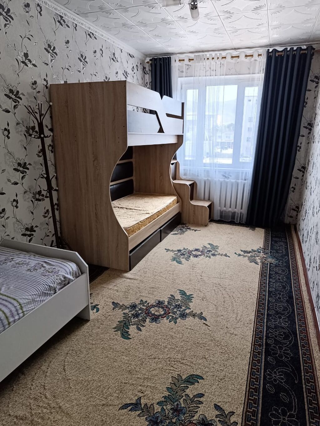 Сдаётся 3‑комнатная квартира в г. Каракол, ул. Тыныстанова, 60: фото 3