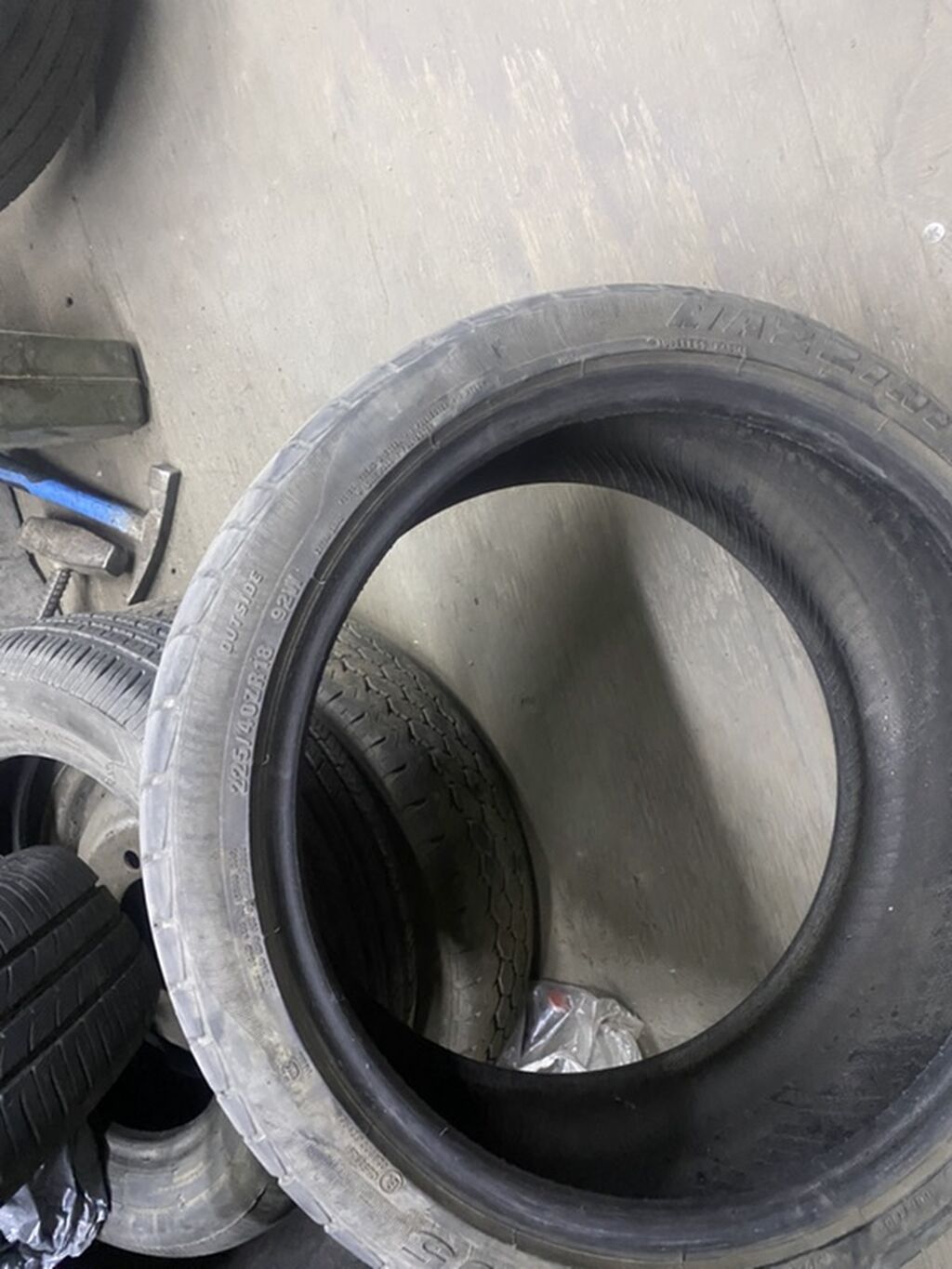 Шины 225 / 40 / R 18, Лето, Б/у, 1 шт, Легковые, Корея, Kumho: фото 3