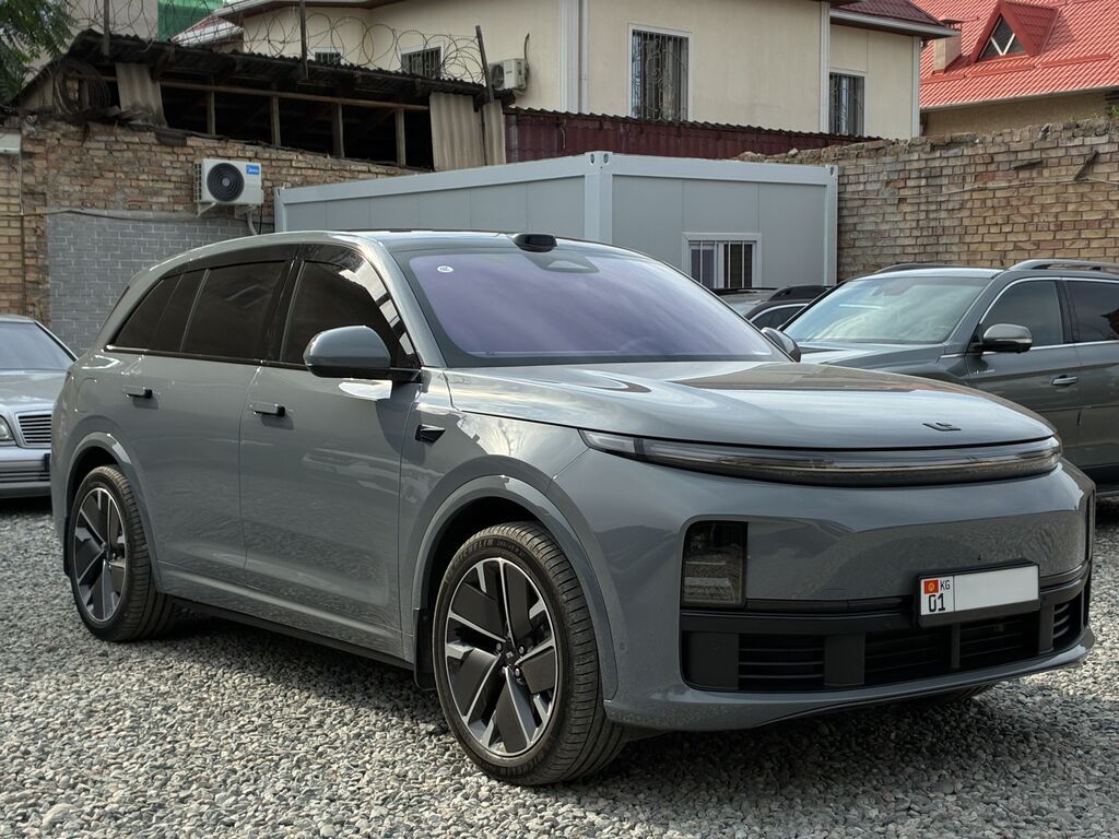 Lixiang L7: 2025 г., 1.5 л, Автомат, Гибрид, Кроссовер: фото 2