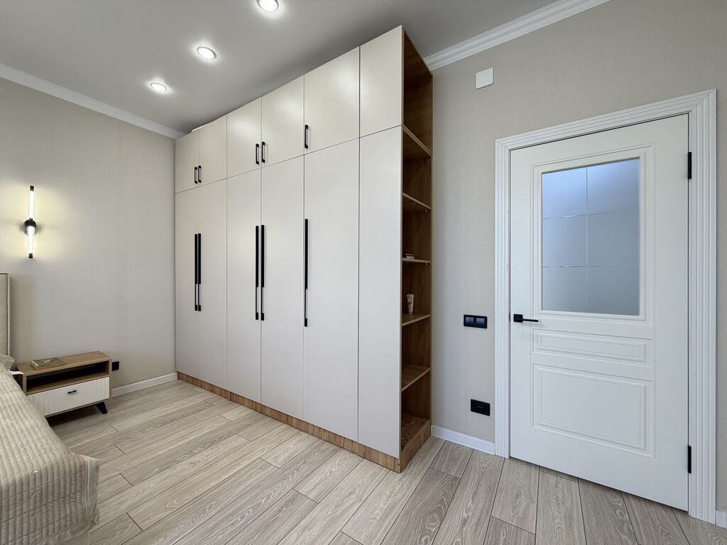 1 комната, 41 м², Кара-Жыгач ж/м Элитка, 3 этаж, Дизайнерский ремонт: фото 3