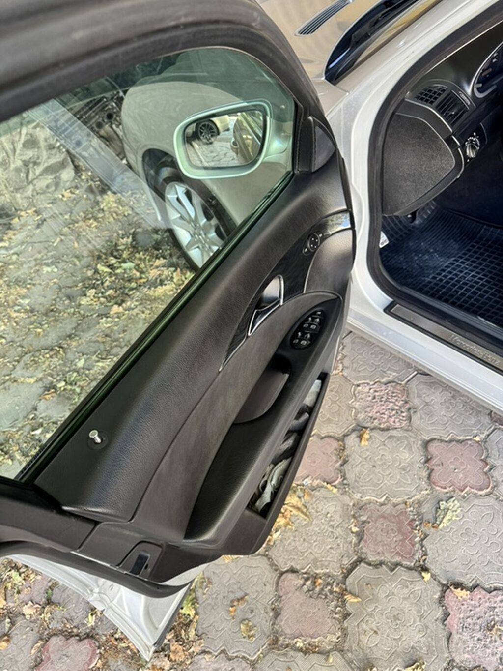 Mercedes-Benz E-Class: 2009 г., 2.1 л, Автомат, Дизель, Универсал: фото 8