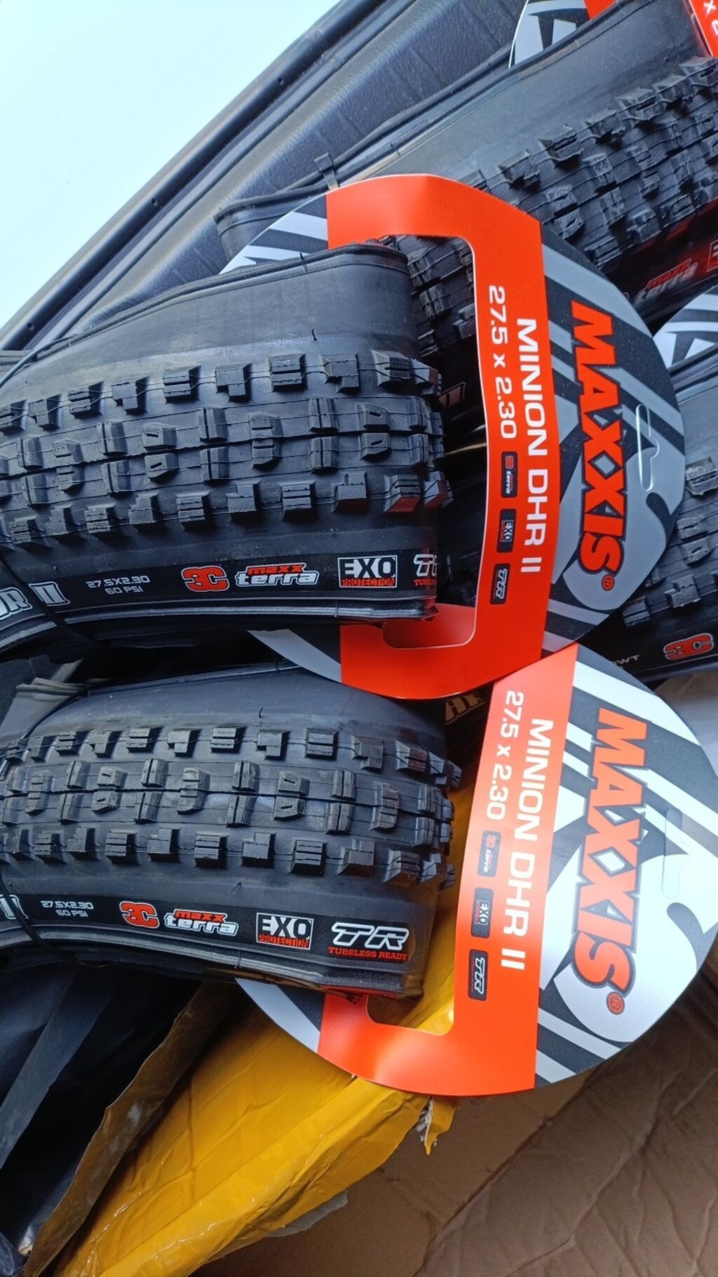 Новые MAXXIS Minion DHR II 3C EXO TR Maxx Terra 29*2.4WT - 1шт: фото 2