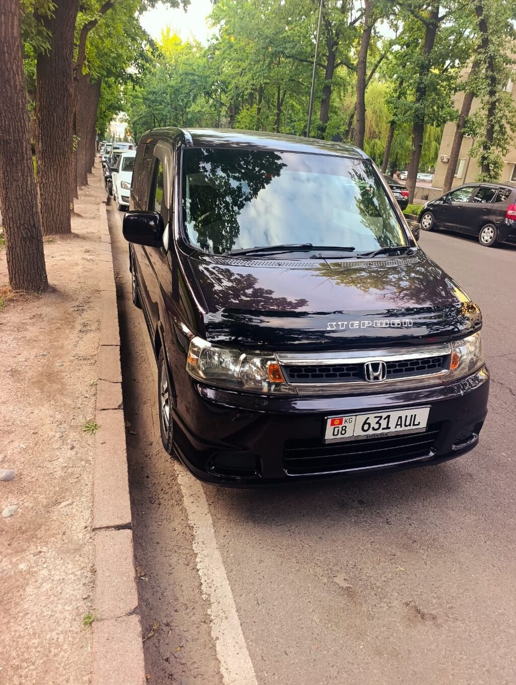 Honda Stepwgn: 2005 г., 2.4 л, Автомат, Газ, Минивэн: фото 1
