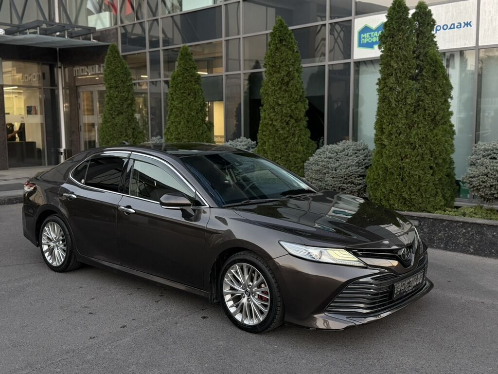 Toyota Camry: 2019 г., 2.5 л, Автомат, Бензин, Седан: фото 3