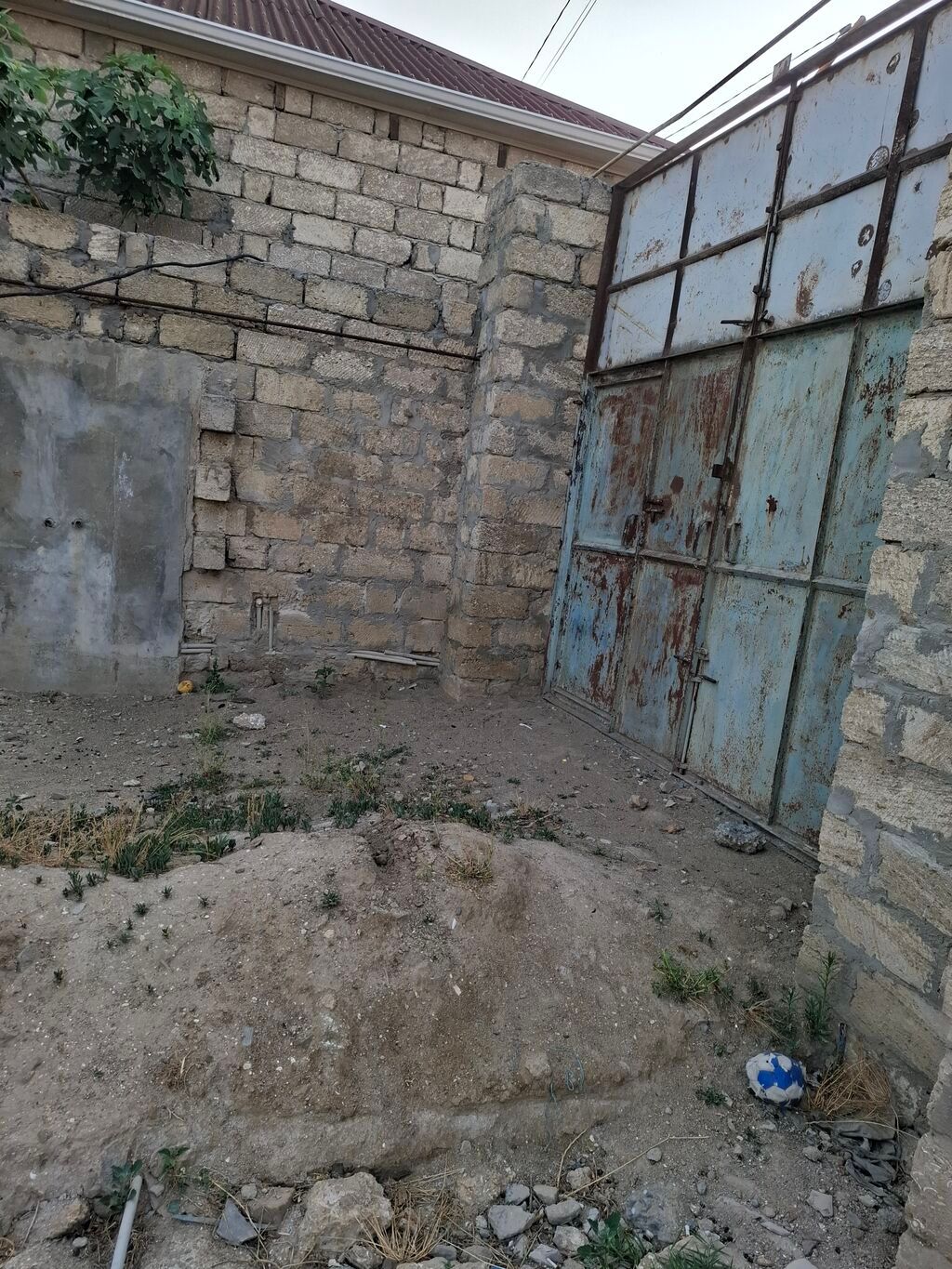 4 otaqlı, 140 kv. m, Kredit yoxdur, Orta təmir