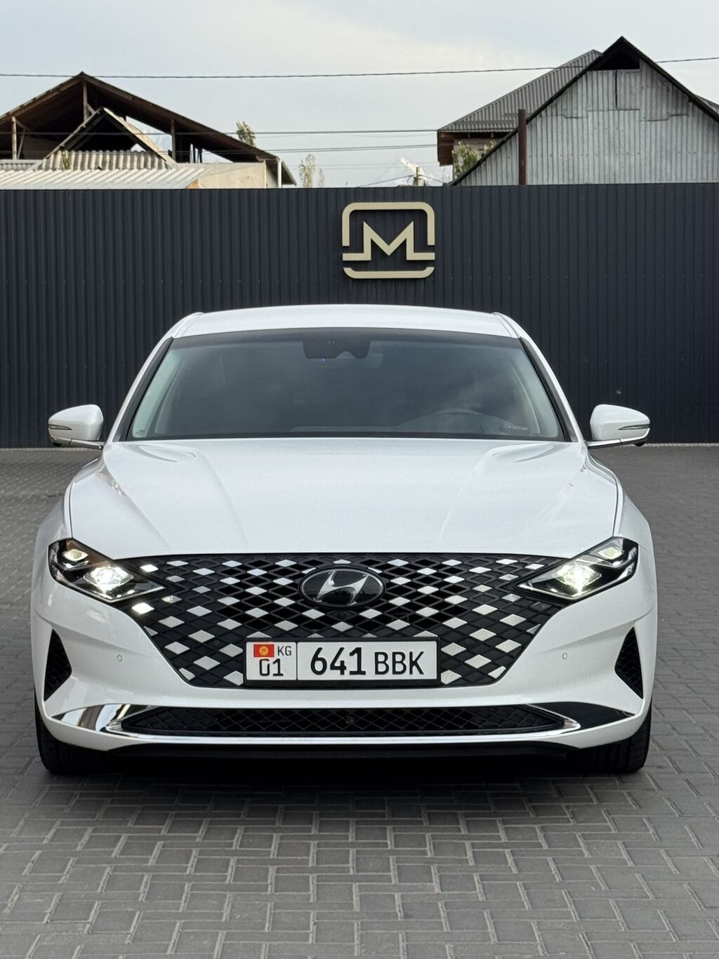 Hyundai Grandeur: 2020 г., 2.4 л, Автомат, Гибрид, Седан: фото 3