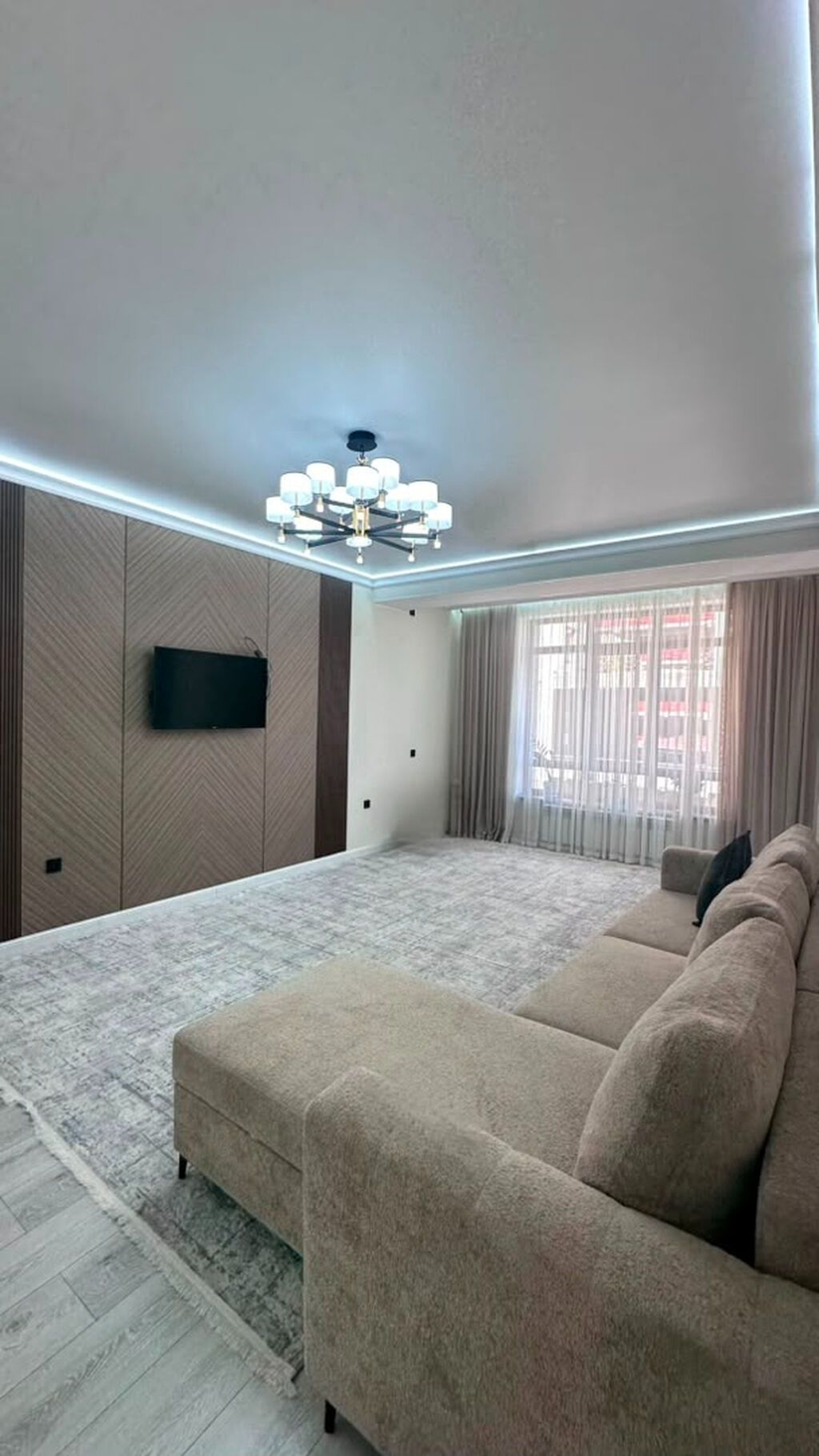 2 комнаты, 80 м², Золотой квадрат Элитка, 7 этаж, Свежий ремонт: фото 1