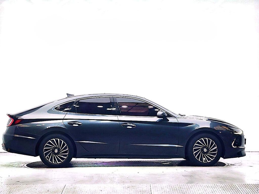 Hyundai Sonata: 2020 г., 2 л, Автомат, Гибрид, Седан: фото 4