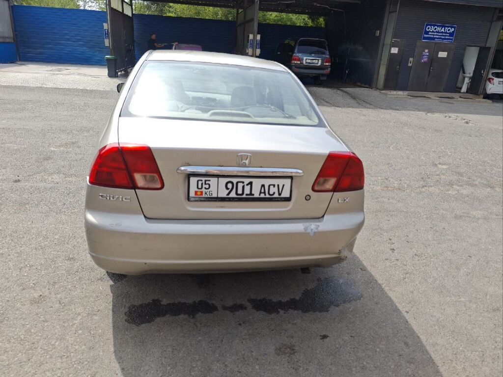 Honda Civic: 2001 г., 1.5 л, Автомат, Бензин, Седан: фото 4