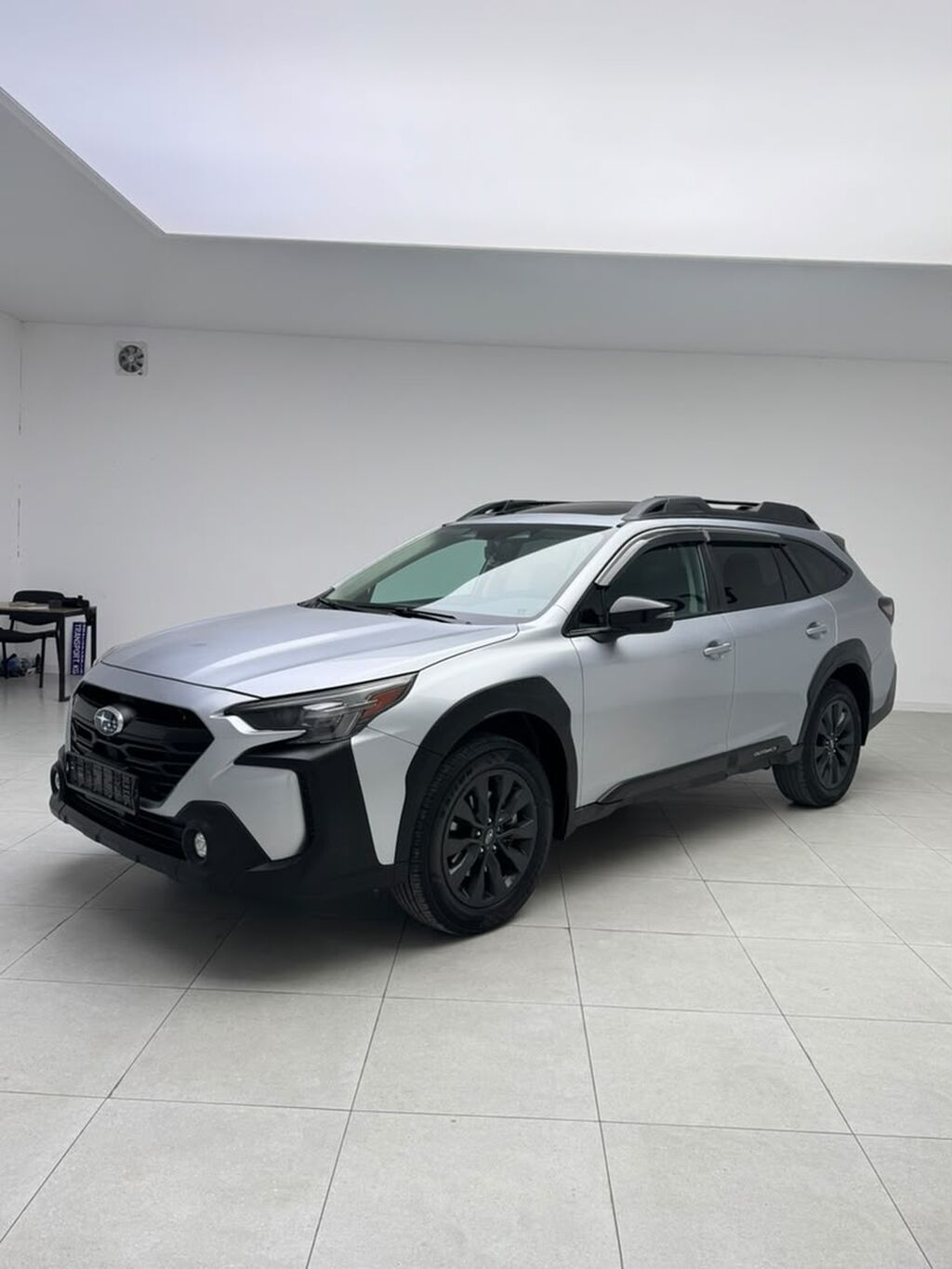 Subaru Outback: 2023 г., 2.4 л, Вариатор, Бензин, Кроссовер: фото 2