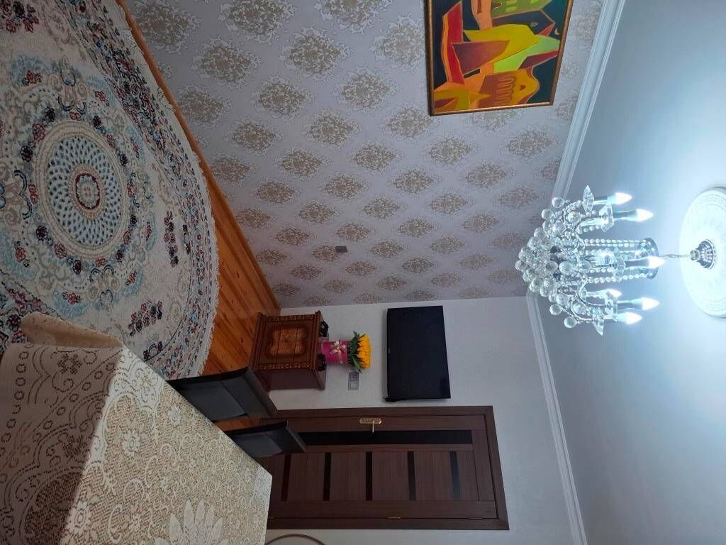 Gəncə, 5 otaqlı, Köhnə tikili, 112 kv. m