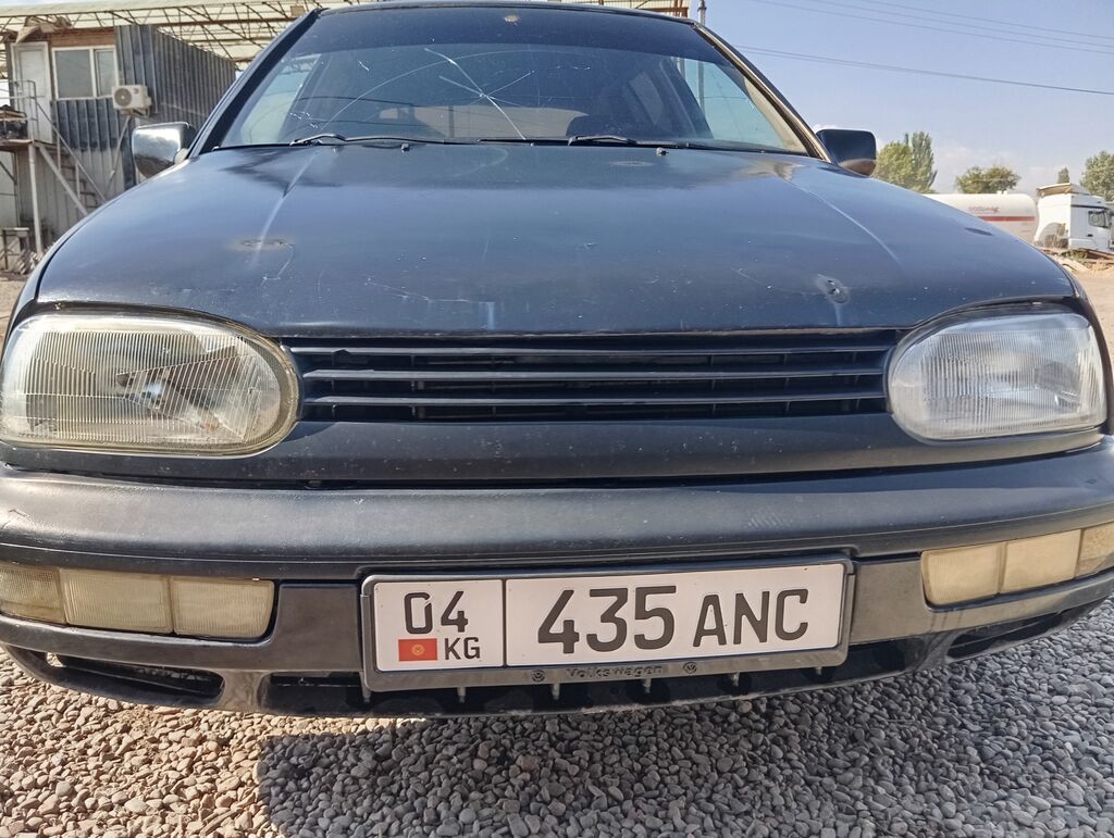 Volkswagen Golf V: 1994 г., 1.8 л, Механика, Бензин, Хэтчбэк — фото 2
