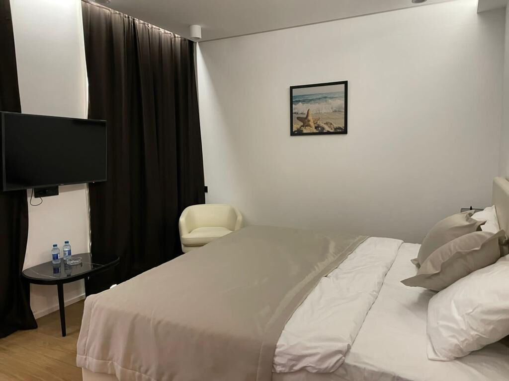 1 otaqlı, 57 kv. m, Yeni təmirli