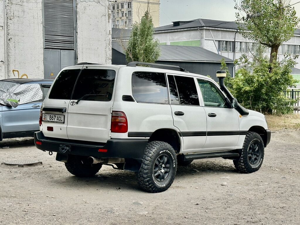 Toyota Land Cruiser: 2002 г., 4.2 л, Механика, Дизель, Внедорожник: фото 2