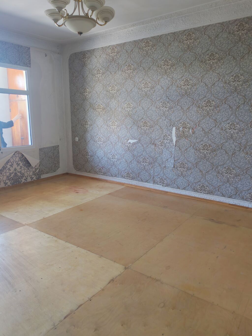 Sumqayıt, 3 otaqlı, Köhnə tikili, 70 kv. m