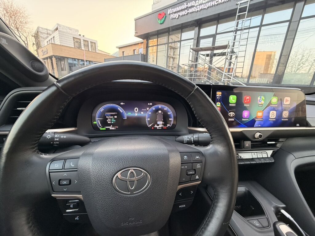 Toyota Crown: 2023 г., 2.5 л, Вариатор, Гибрид, Кроссовер: фото 8