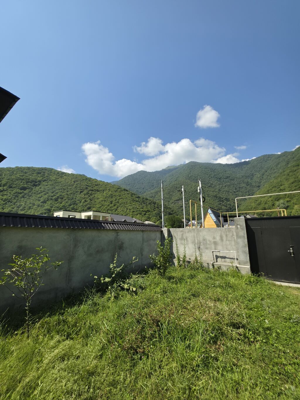 120 kv. m, 4 otaqlı, İnternet, Qaz, İşıq