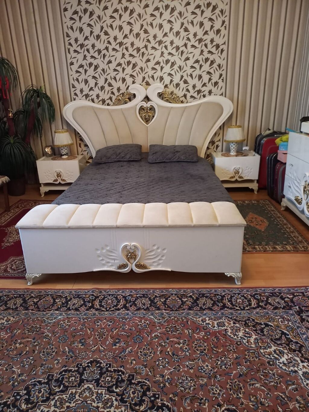 10 sot, Tikinti, Mülkiyyətçi
